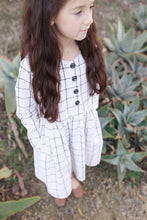 Load image into Gallery viewer, Check Nautica Linen Blend